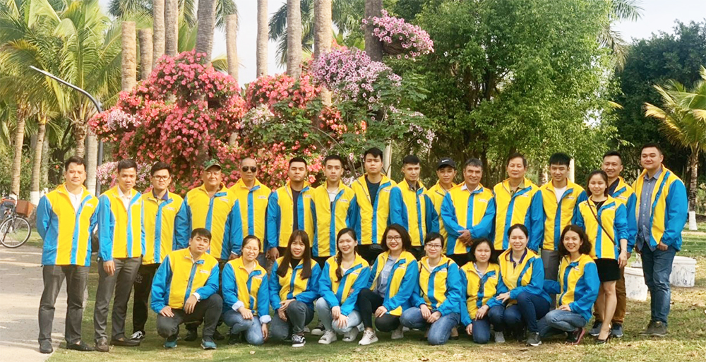 Cán bộ nhân viên Hợp Nhất Group